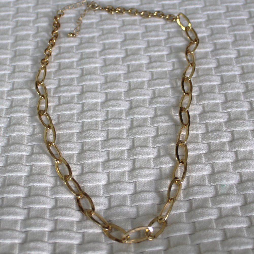 Oblong Link Gold Necklace